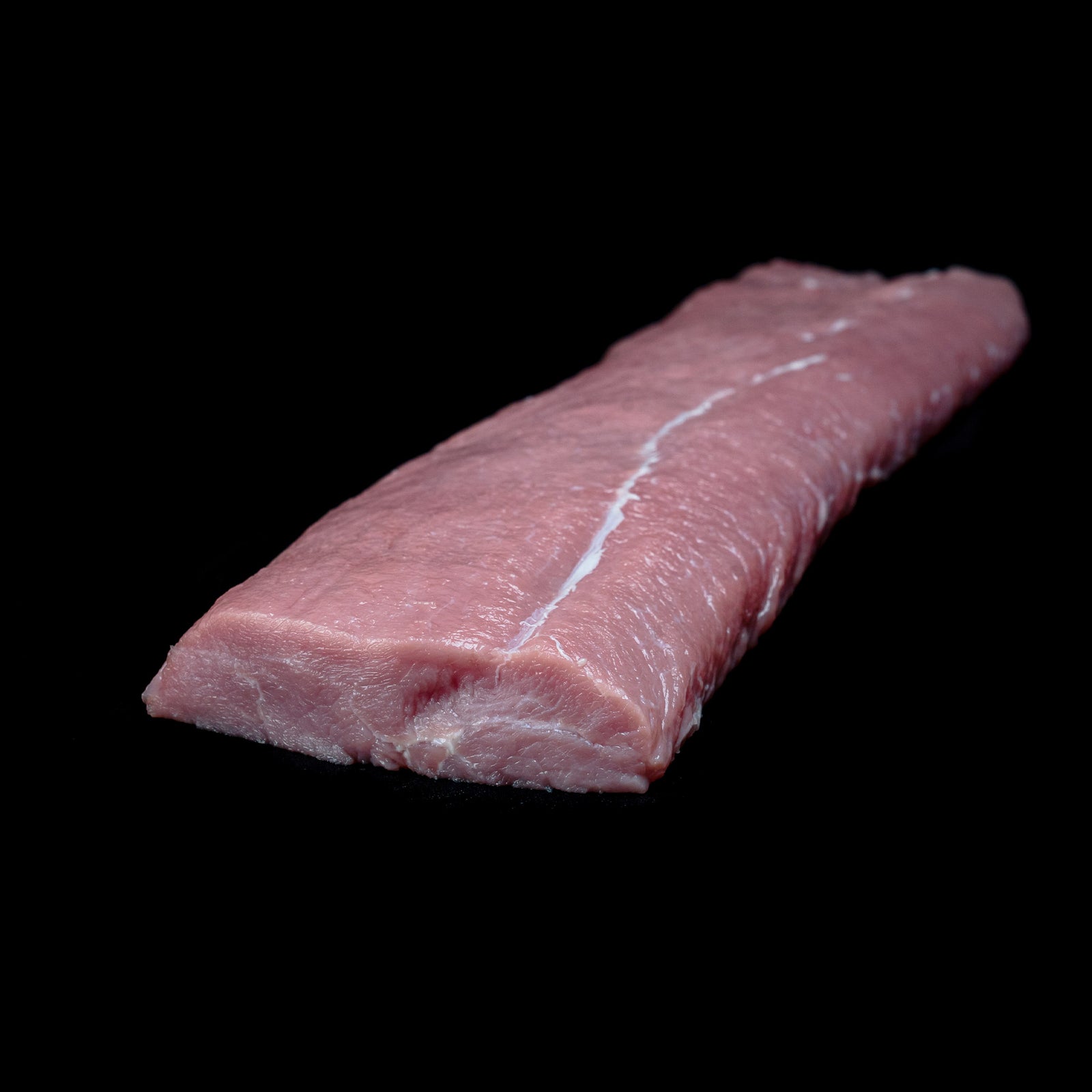 Parierter Kalbsrücken – zartes, elegantes Kalbfleisch, küchenfertig vorbereitet